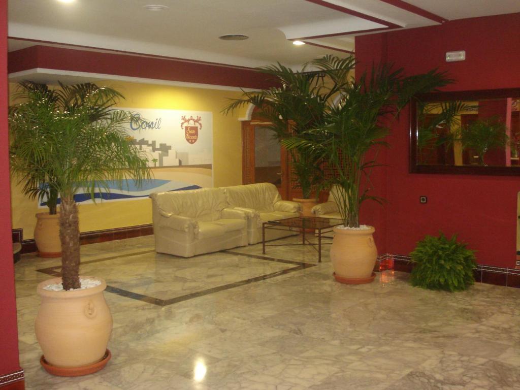 Hotel San Vicente - Centro Playa Conil De La Frontera Exteriör bild