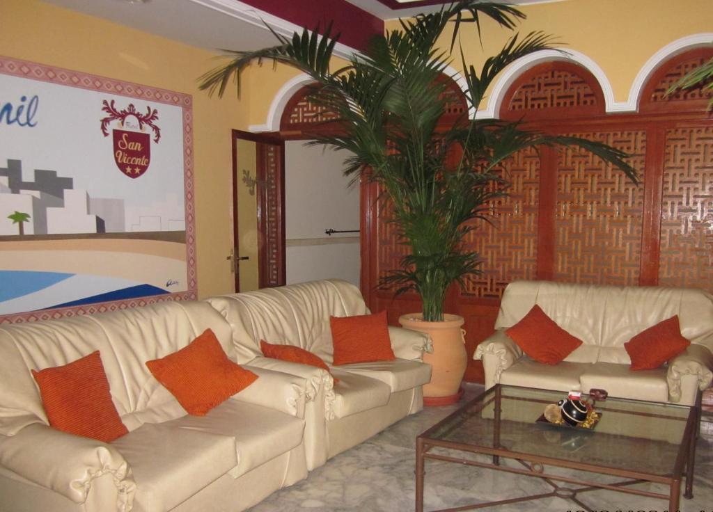 Hotel San Vicente - Centro Playa Conil De La Frontera Exteriör bild