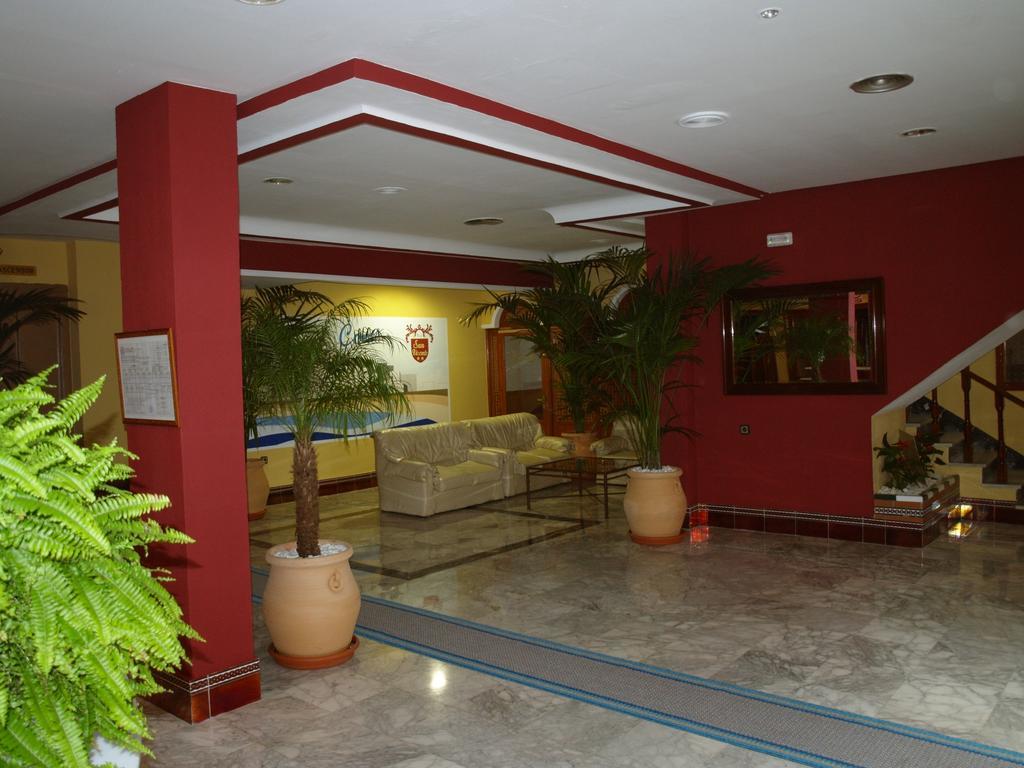 Hotel San Vicente - Centro Playa Conil De La Frontera Exteriör bild